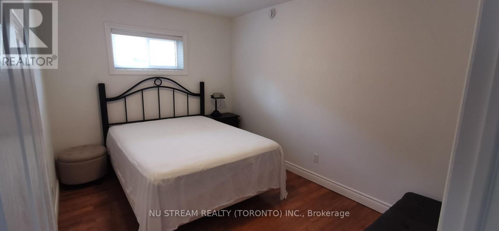 74 Wye Valley Road, Toronto, Ontario  M1P 2A6 - Photo 13 - E13698286