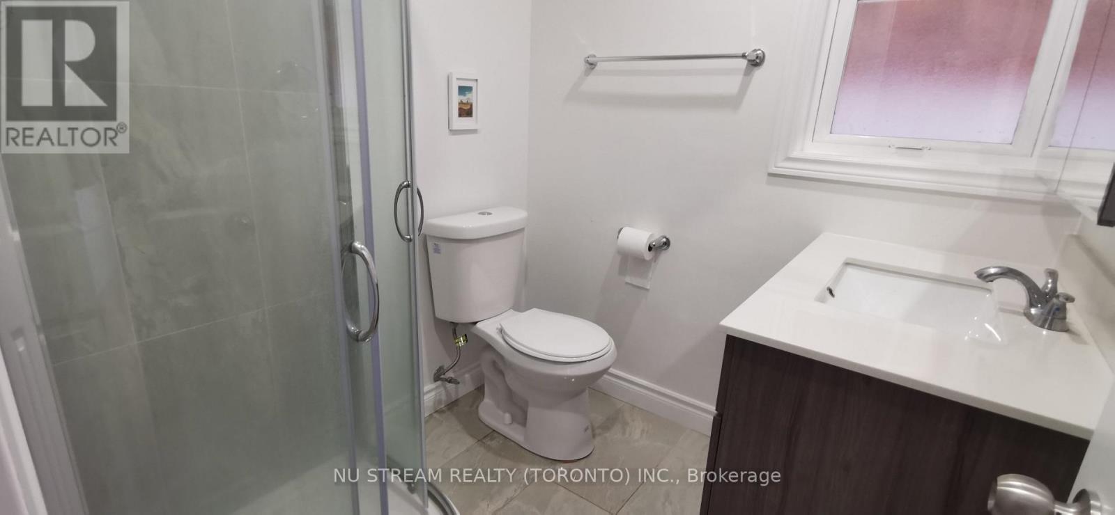 74 Wye Valley Road, Toronto, Ontario  M1P 2A6 - Photo 14 - E13698286