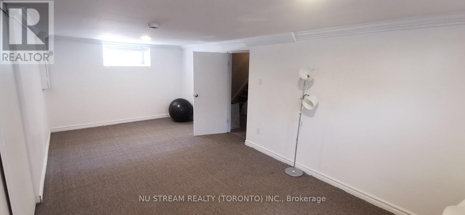 74 Wye Valley Road, Toronto, Ontario  M1P 2A6 - Photo 21 - E13698286