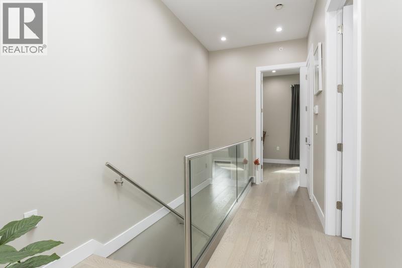 8559 Montcalm Street, Vancouver, British Columbia  V6P 4P6 - Photo 15 - R3157702