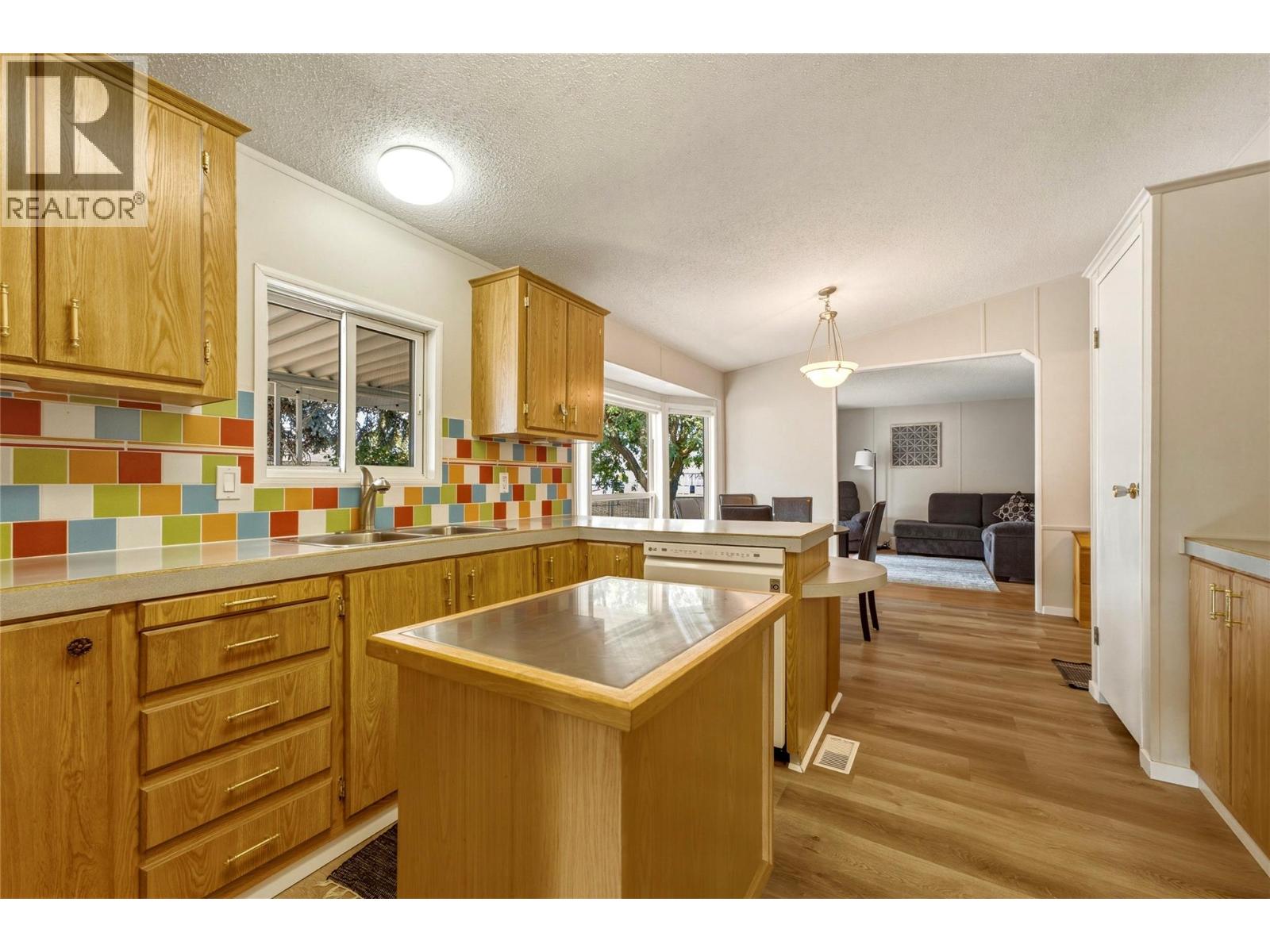 6710 Tronson Road Unit# #214, Vernon, British Columbia  V1H 1X6 - Photo 10 - 10398407