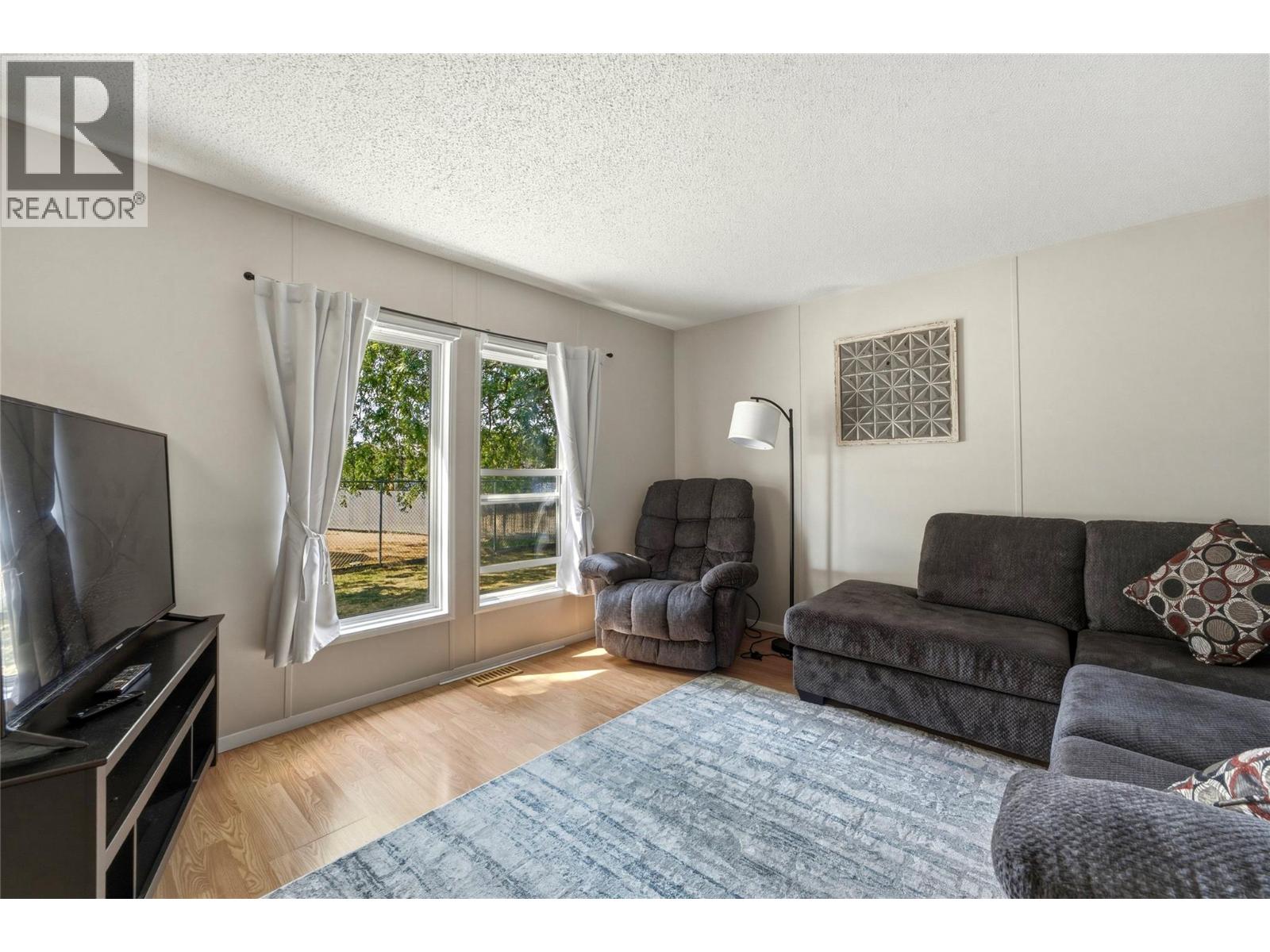 6710 Tronson Road Unit# #214, Vernon, British Columbia  V1H 1X6 - Photo 15 - 10398407