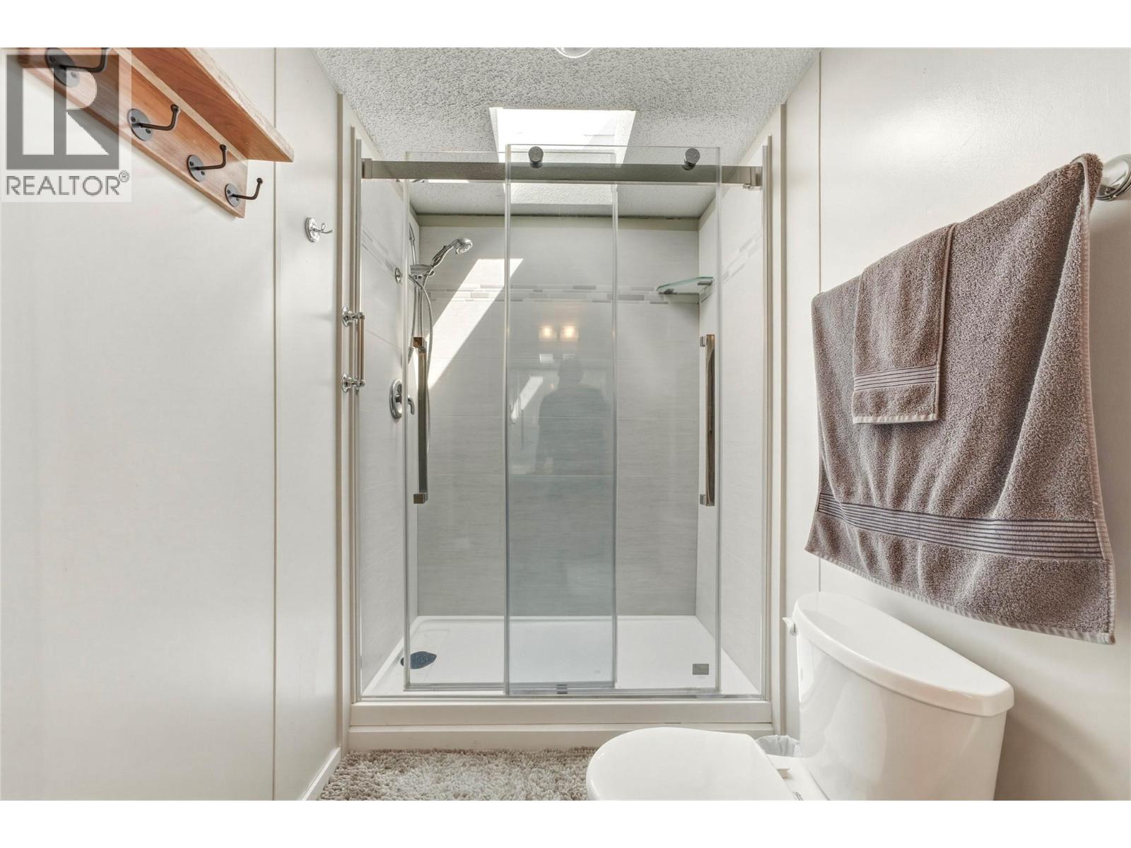 6710 Tronson Road Unit# #214, Vernon, British Columbia  V1H 1X6 - Photo 23 - 10398407