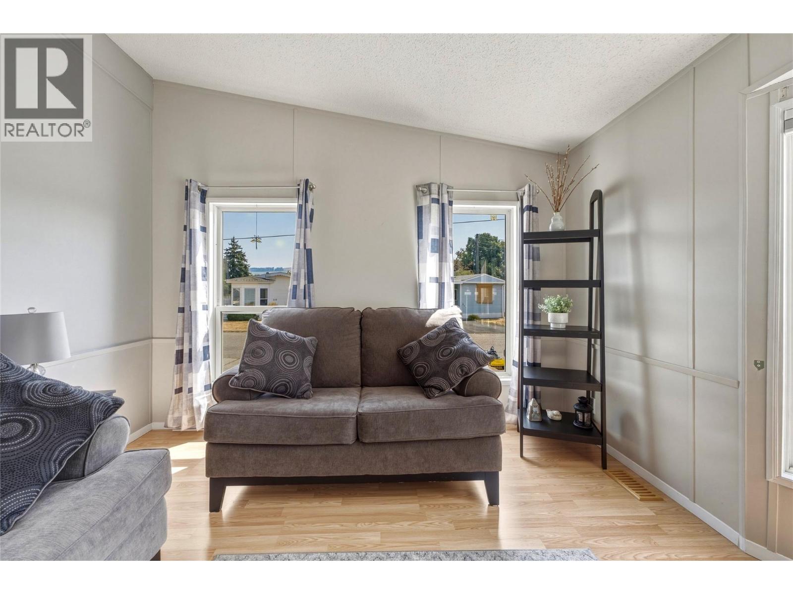 6710 Tronson Road Unit# #214, Vernon, British Columbia  V1H 1X6 - Photo 7 - 10398407