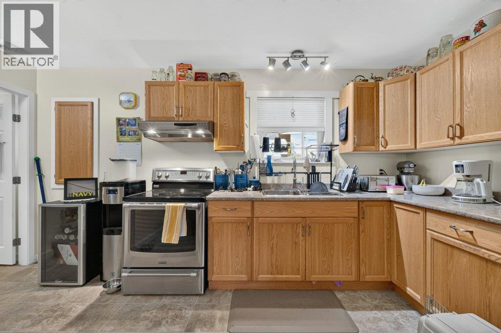 411 Christison Road SW, Salmon Arm, British Columbia  V1E 3B4 - Photo 36 - 10397652