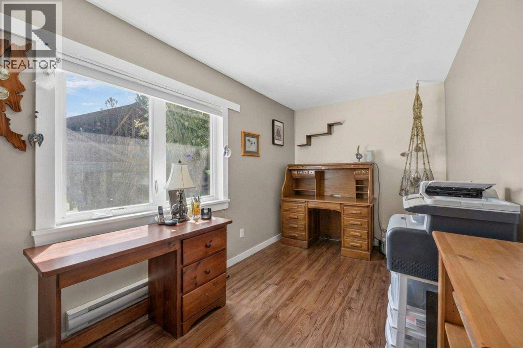411 Christison Road SW, Salmon Arm, British Columbia  V1E 3B4 - Photo 40 - 10397652