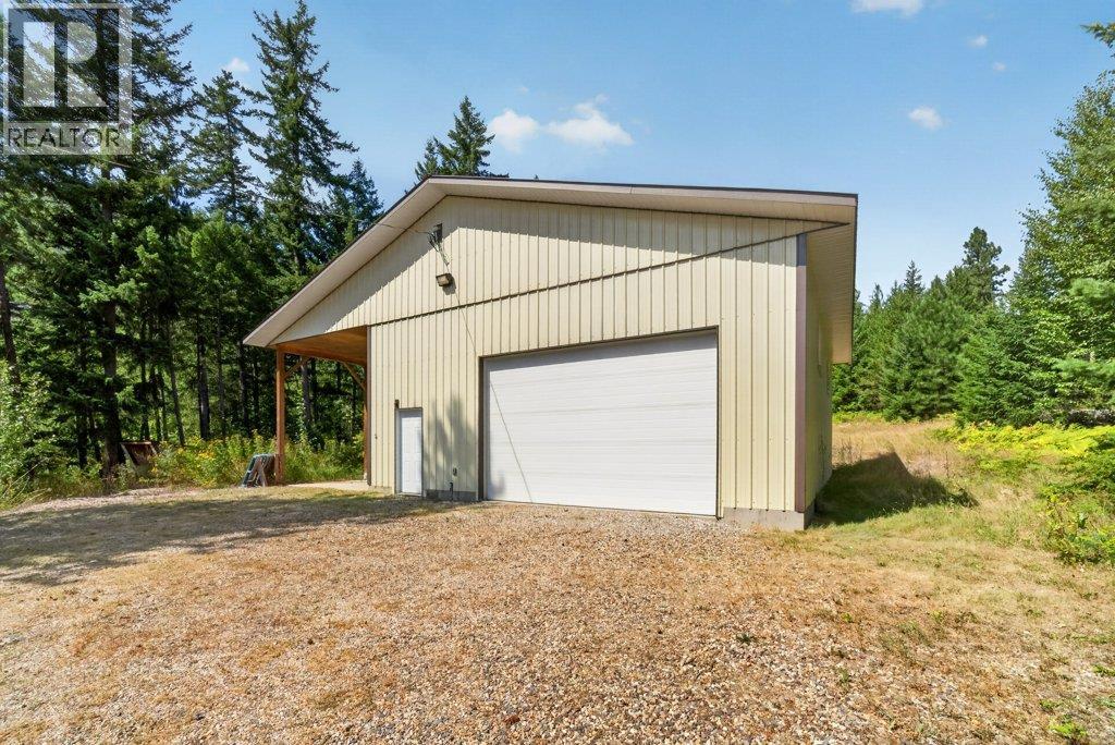 411 Christison Road SW, Salmon Arm, British Columbia  V1E 3B4 - Photo 59 - 10397652