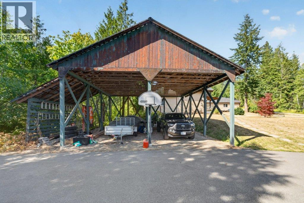 411 Christison Road SW, Salmon Arm, British Columbia  V1E 3B4 - Photo 63 - 10397652