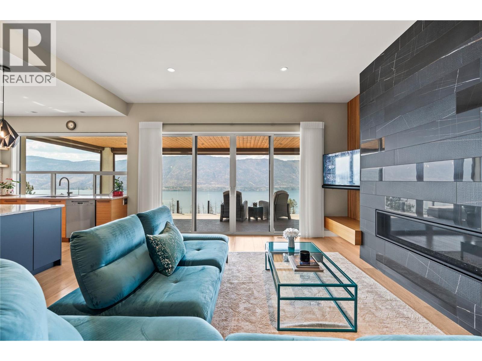 9814 Beacon Hill Crescent, Lake Country, British Columbia  V4V 0A9 - Photo 16 - 10397388