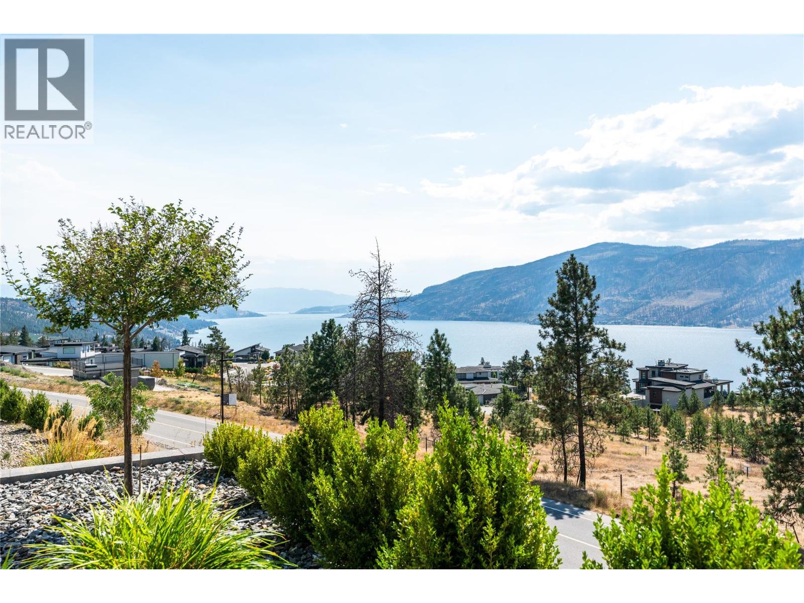 9814 Beacon Hill Crescent, Lake Country, British Columbia  V4V 0A9 - Photo 73 - 10397388