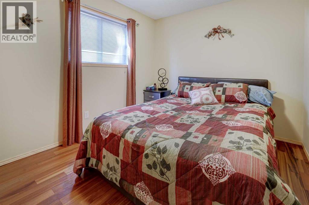 222 Panatella Place NW, Calgary, Alberta  T3K 6C5 - Photo 15 - A2324558