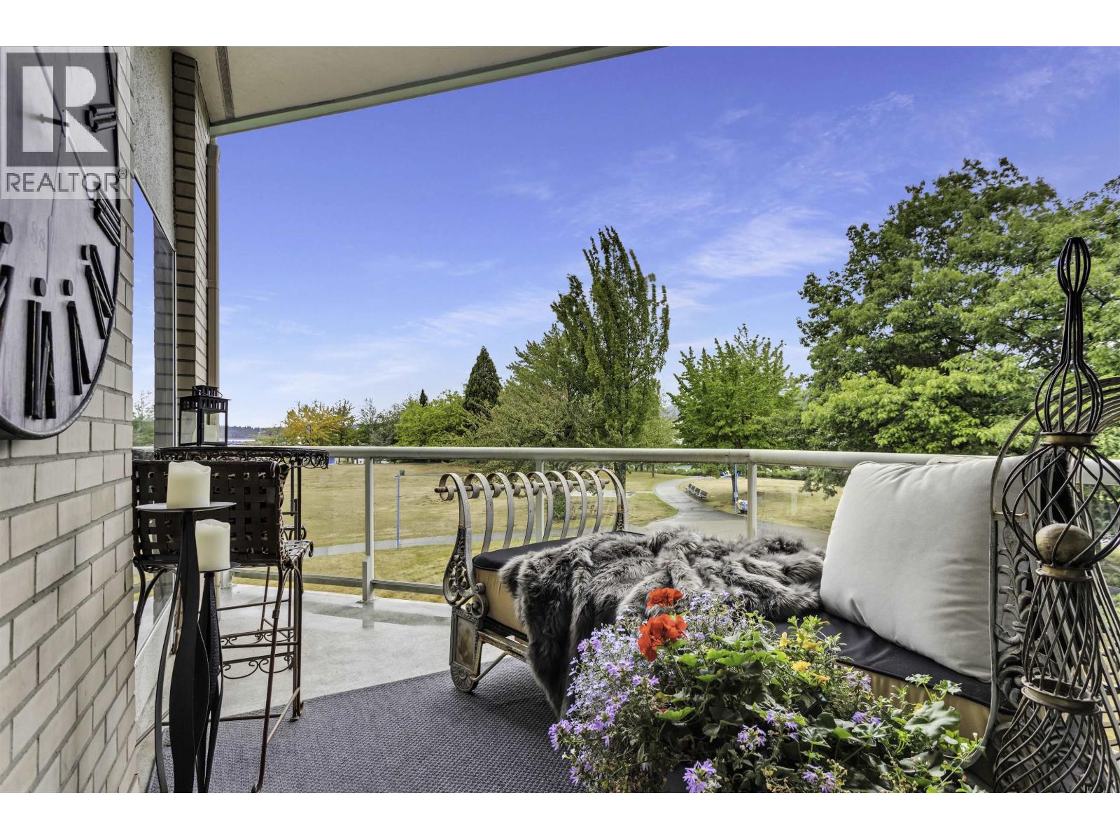 1306 33 Chesterfield Place, North Vancouver, British Columbia  V7M 3K4 - Photo 16 - R3133025