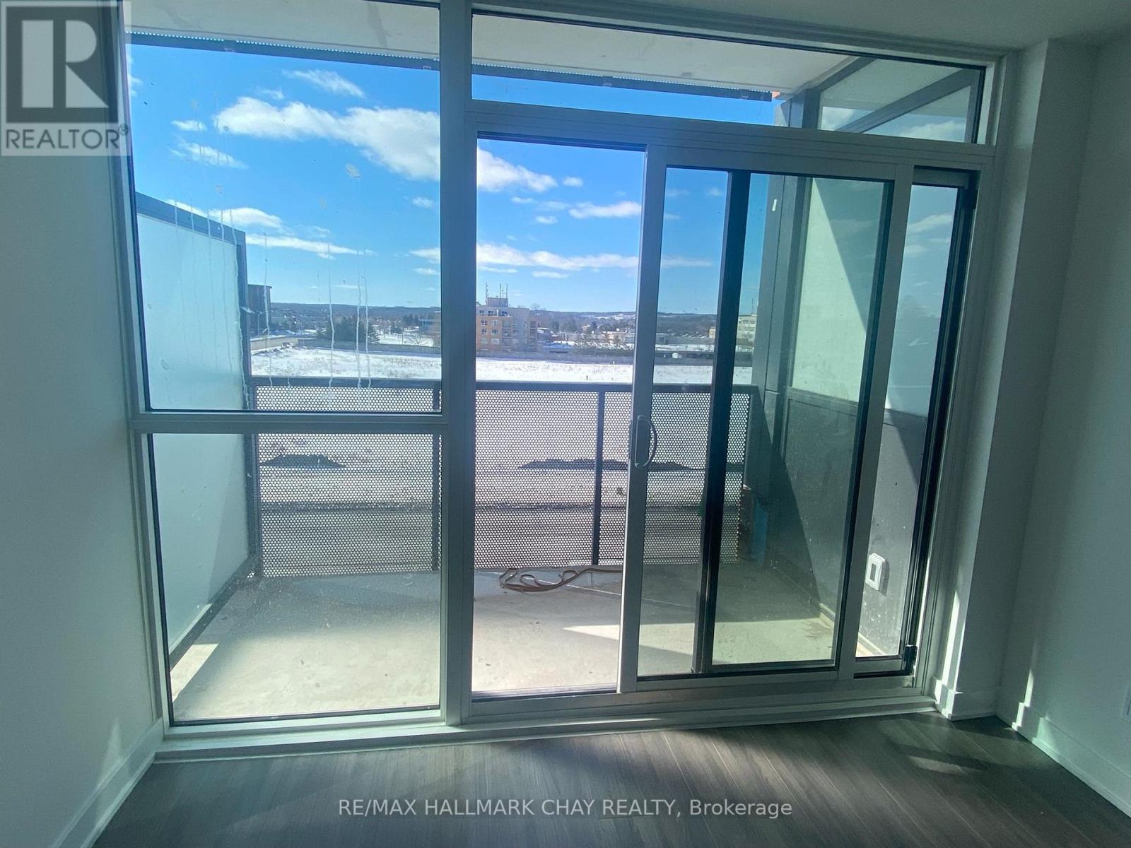 317 - 681 Yonge Street, Barrie, Ontario  L4N 4E8 - Photo 8 - S13697534
