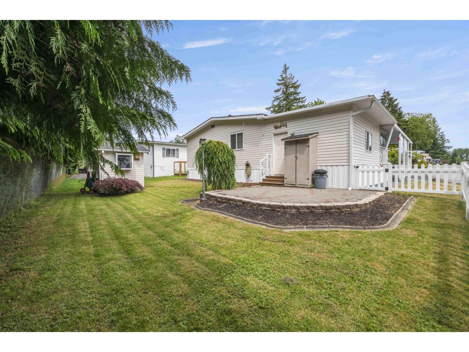 96 24330 Fraser Highway, Langley, British Columbia  V2Z 1N2 - Photo 26 - R3137325