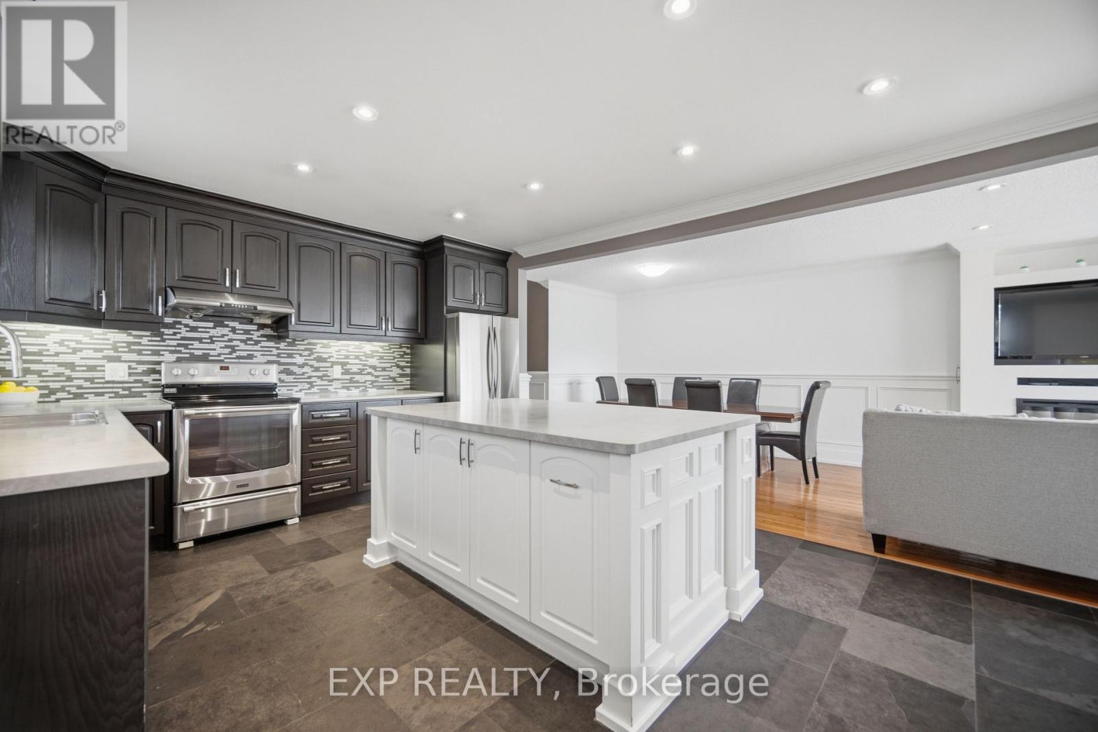 106 Hanson Road, Mississauga, Ontario  L5B 2E4 - Photo 16 - W13698278