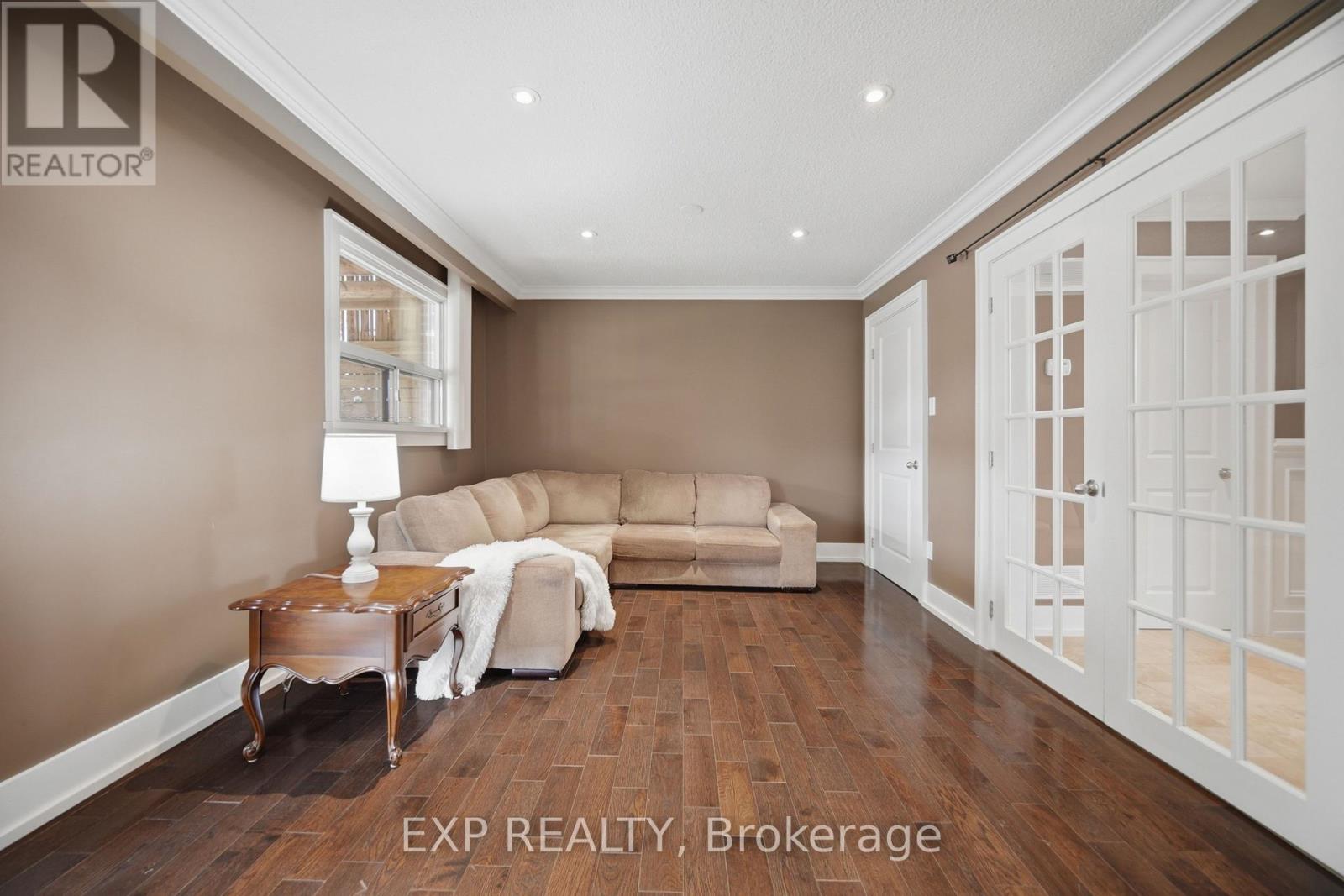 106 Hanson Road, Mississauga, Ontario  L5B 2E4 - Photo 26 - W13698278