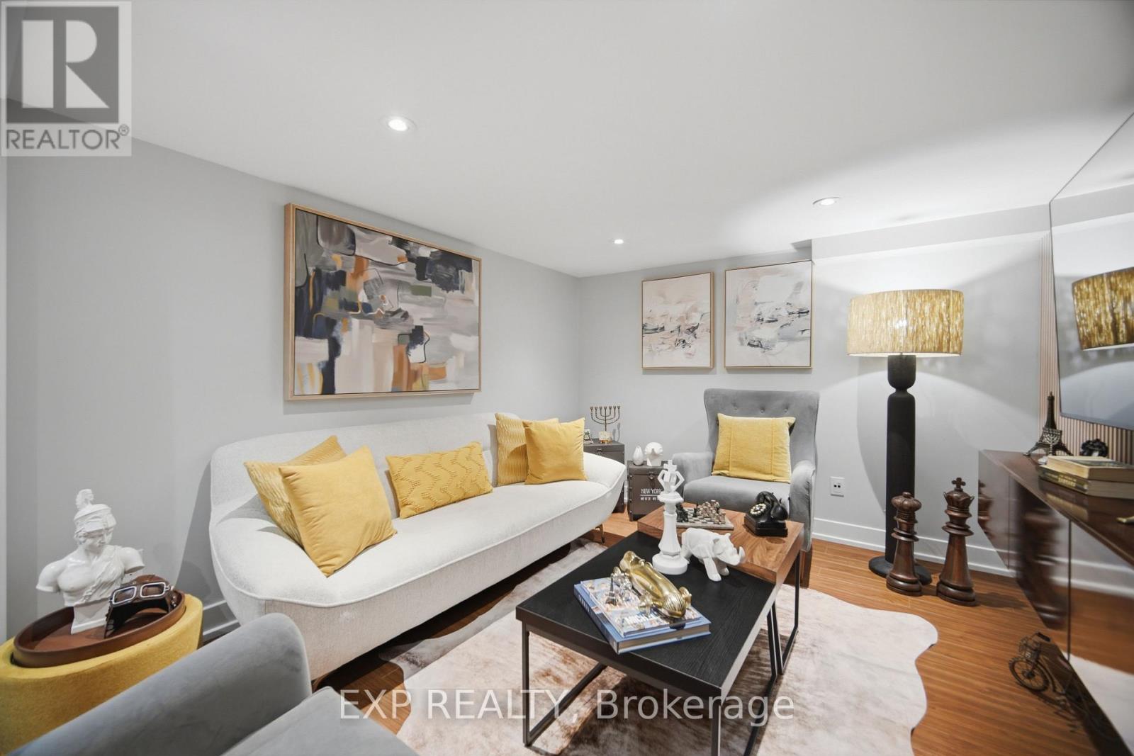 106 Hanson Road, Mississauga, Ontario  L5B 2E4 - Photo 38 - W13698278