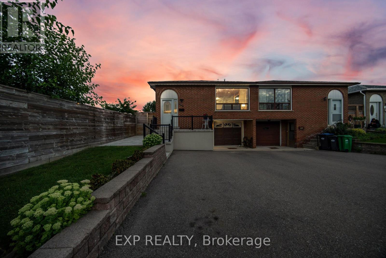 106 Hanson Road, Mississauga, Ontario  L5B 2E4 - Photo 50 - W13698278