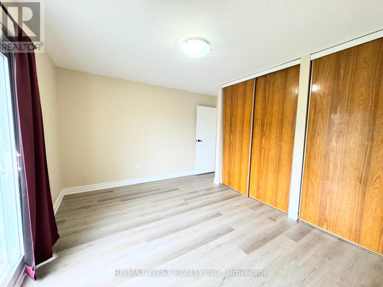 26 Brownridge Crescent, Toronto, Ontario  M9V 4M5 - Photo 18 - W13698290