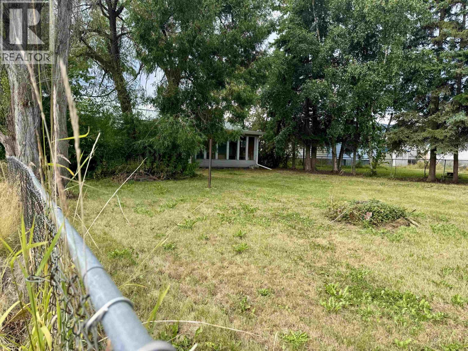 204 E 3rd Avenue, Fort St. James, British Columbia  V0J 1P0 - Photo 33 - R3157387