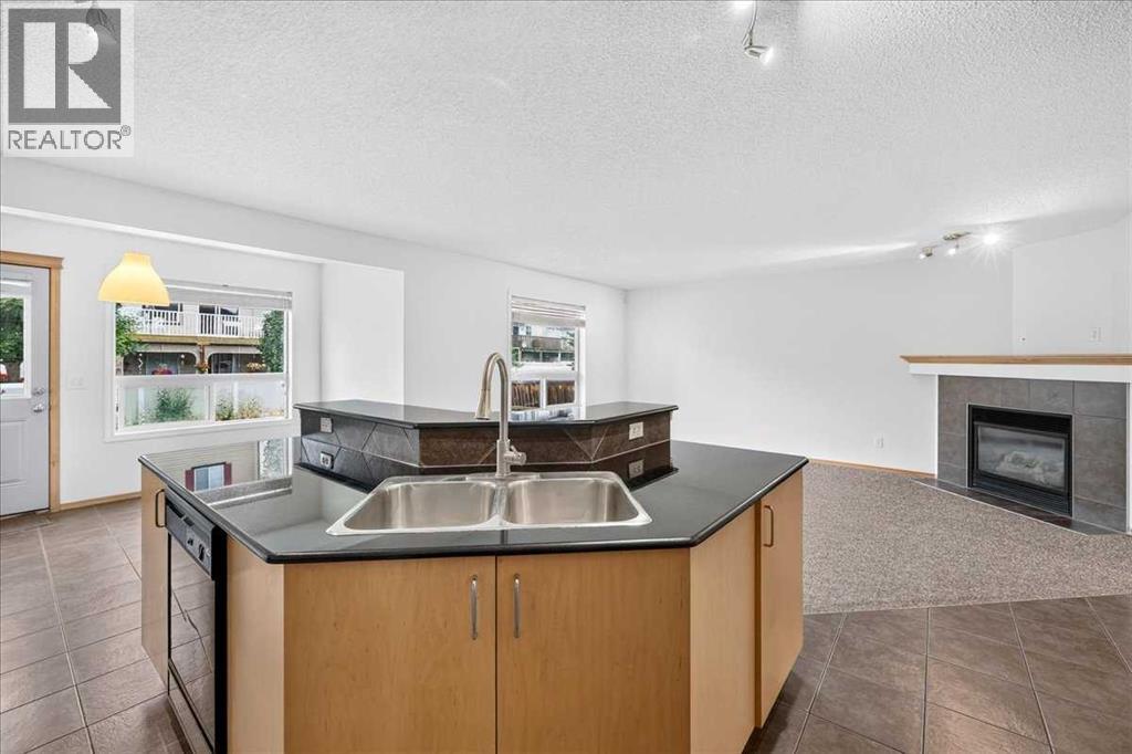 177 Royal Birch Terrace NW, Calgary, Alberta  T3G 5P2 - Photo 7 - A2336716