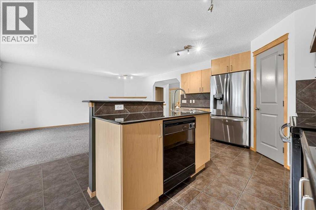 177 Royal Birch Terrace NW, Calgary, Alberta  T3G 5P2 - Photo 10 - A2336716