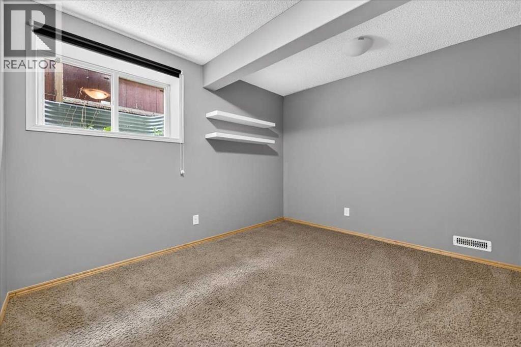 177 Royal Birch Terrace NW, Calgary, Alberta  T3G 5P2 - Photo 41 - A2336716