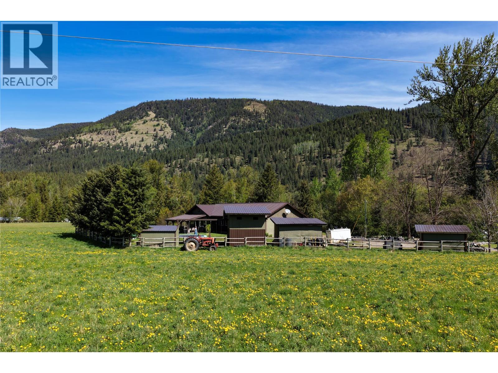 26 Byers Road, Cherryville, British Columbia  V0E 2G1 - Photo 3 - 10398253