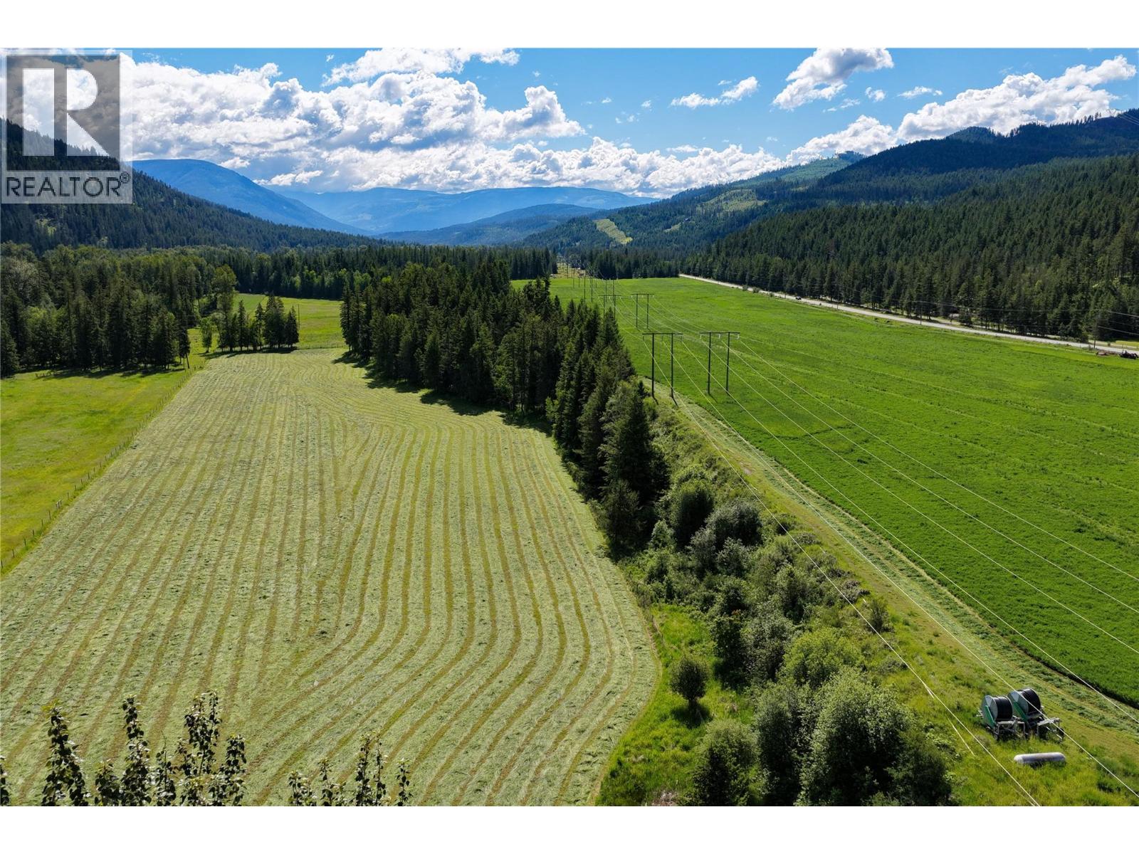 26 Byers Road, Cherryville, British Columbia  V0E 2G1 - Photo 38 - 10398253