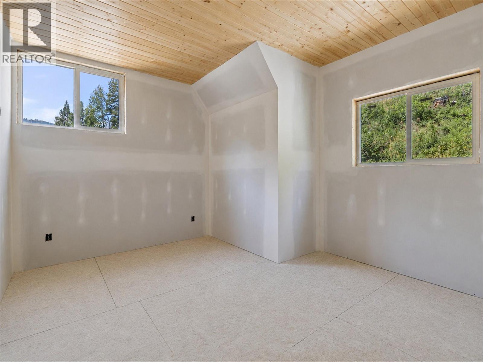 468 Tulameen River Road, Tulameen, British Columbia  V0X 1W0 - Photo 28 - 10398410