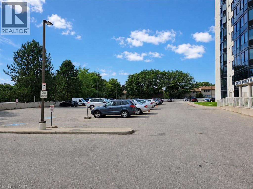 35 Green Valley Drive Unit# 1511, Kitchener, Ontario  N2P 2A5 - Photo 47 - 40856212