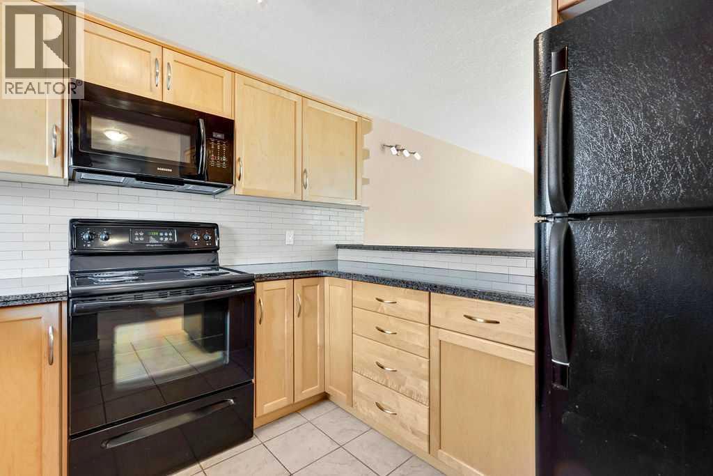 252, 66 Glamis Green SW, Calgary, Alberta  T3E 6V1 - Photo 15 - A2329021