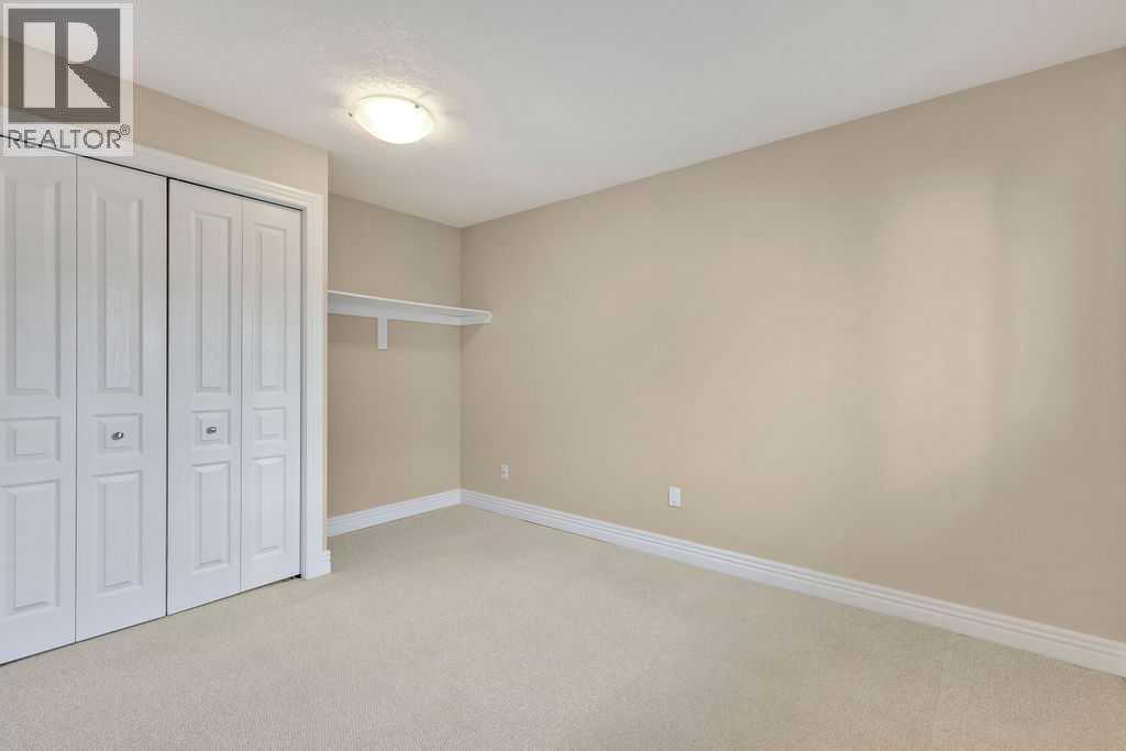 252, 66 Glamis Green SW, Calgary, Alberta  T3E 6V1 - Photo 4 - A2329021