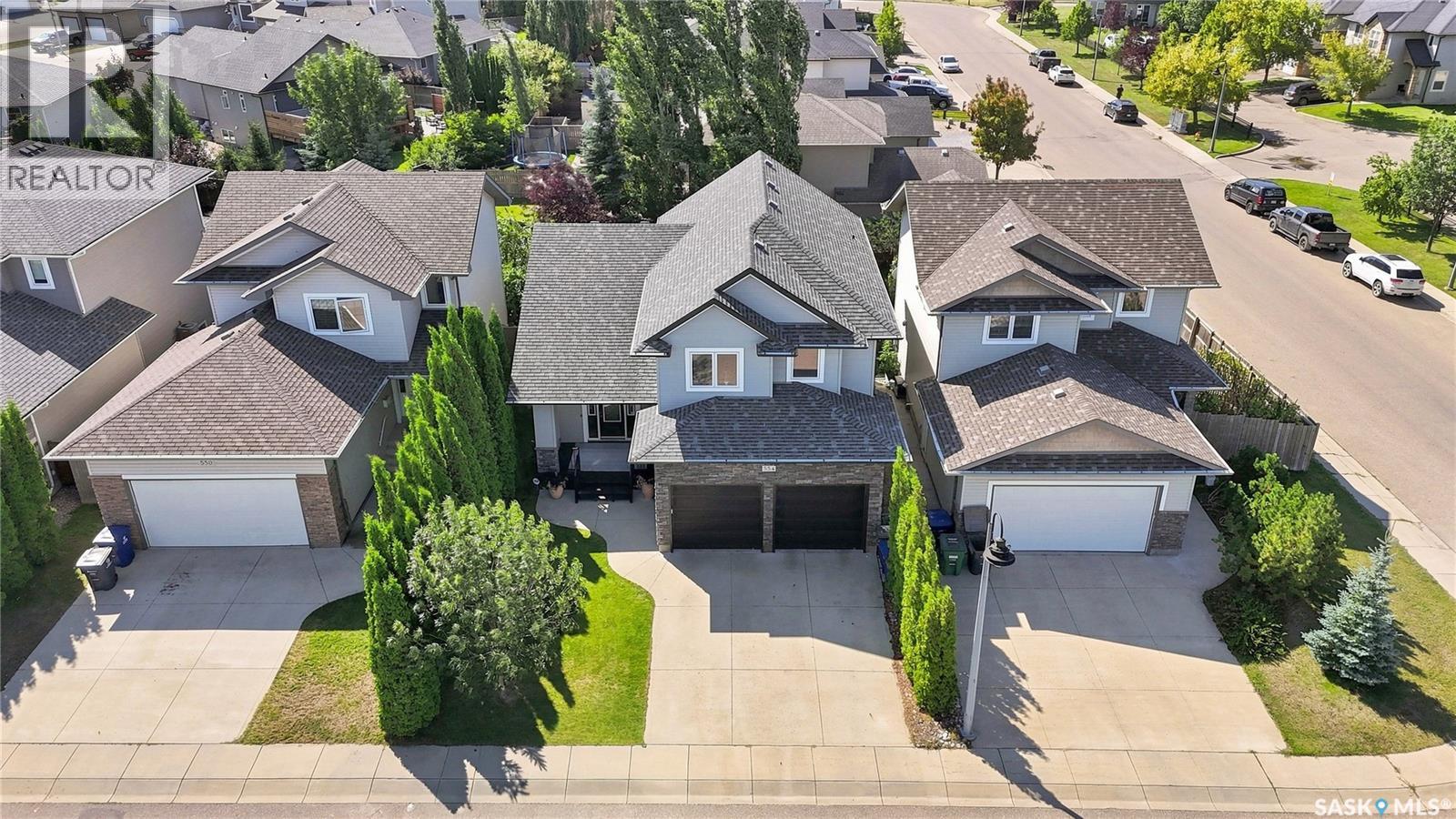 554 Lynd Place, Saskatoon, Saskatchewan  S7T 0C6 - Photo 3 - SK046178