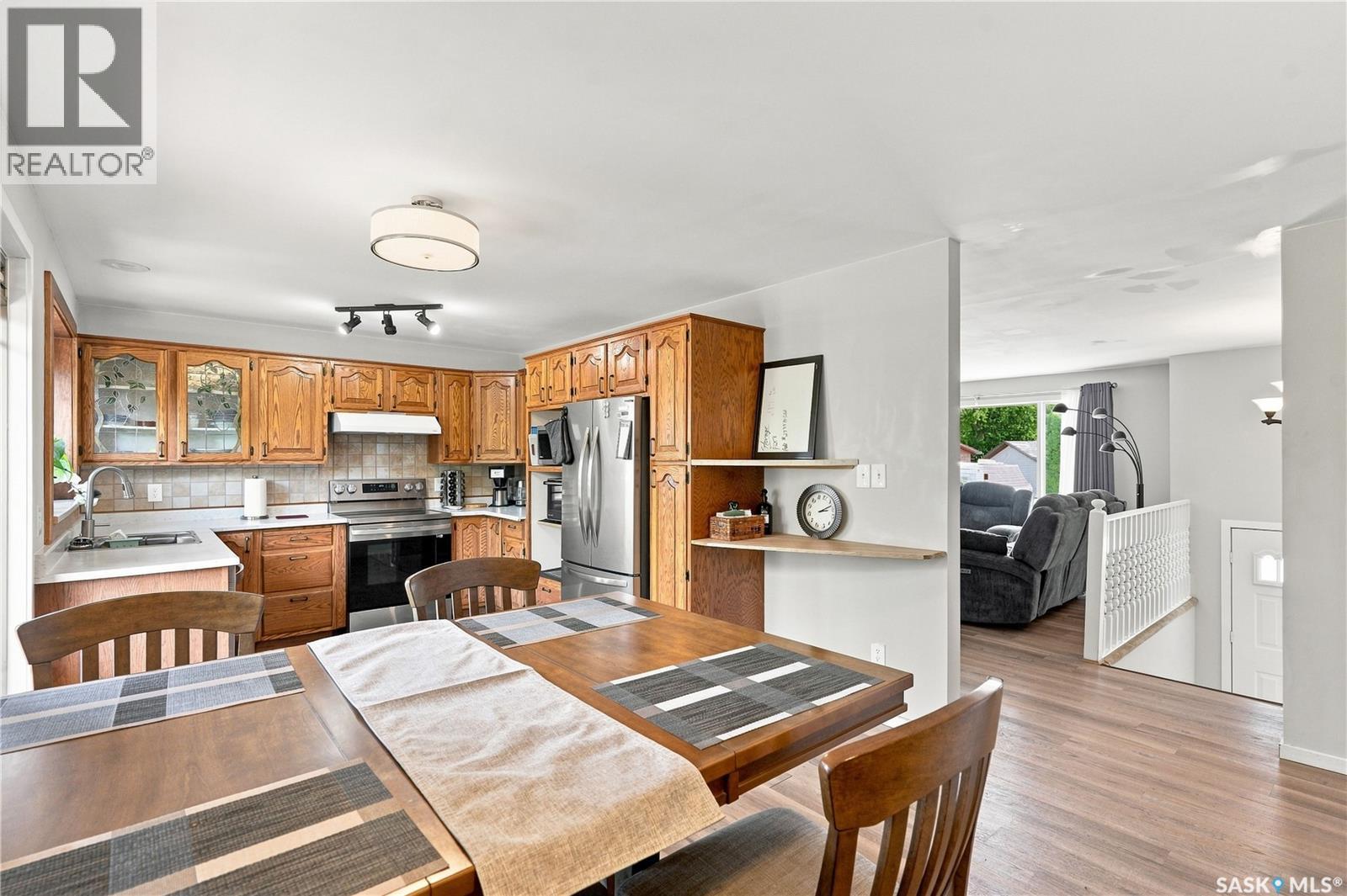 154 Delayen Crescent, Saskatoon, Saskatchewan  S7N 2V6 - Photo 10 - SK045497