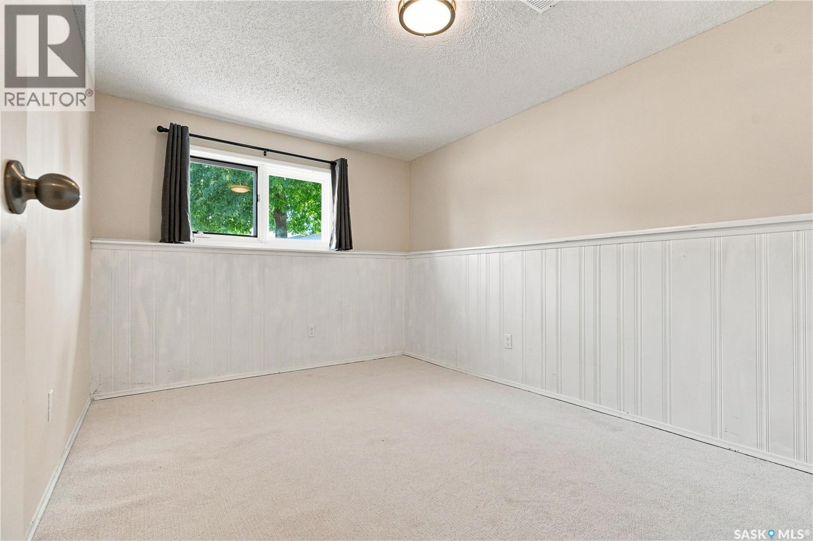 154 Delayen Crescent, Saskatoon, Saskatchewan  S7N 2V6 - Photo 39 - SK045497