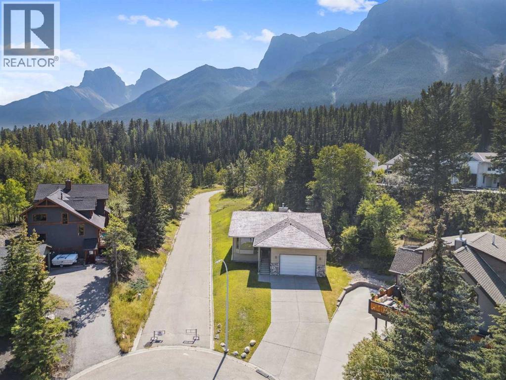 106 Rummel Place, Canmore, Alberta  T1W 2N4 - Photo 4 - A2338337