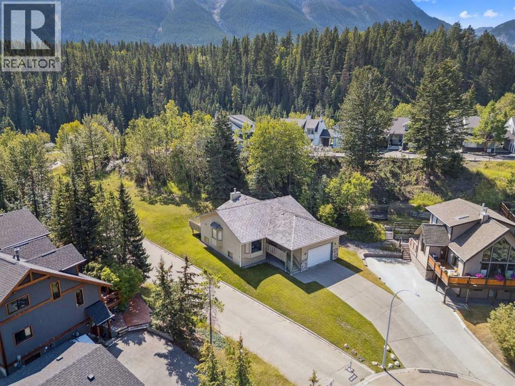 106 Rummel Place, Canmore, Alberta  T1W 2N4 - Photo 3 - A2338337