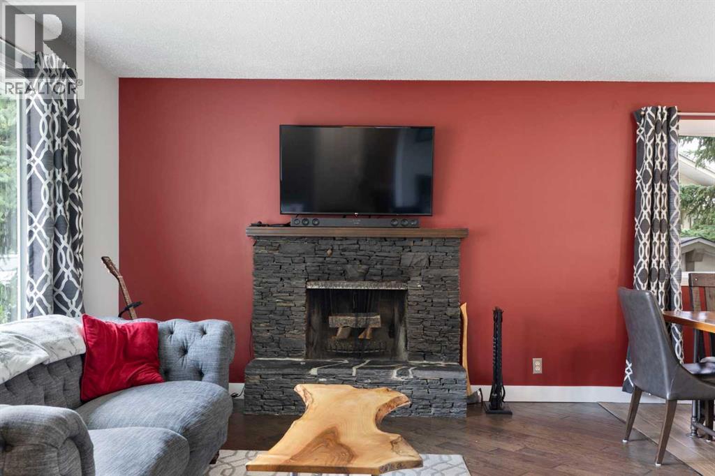 8419 Silver Springs Road NW, Calgary, Alberta  T3B 4A6 - Photo 7 - A2338586