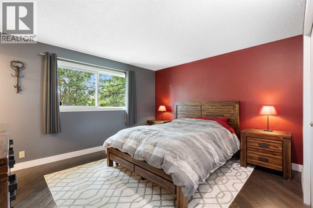8419 Silver Springs Road NW, Calgary, Alberta  T3B 4A6 - Photo 18 - A2338586