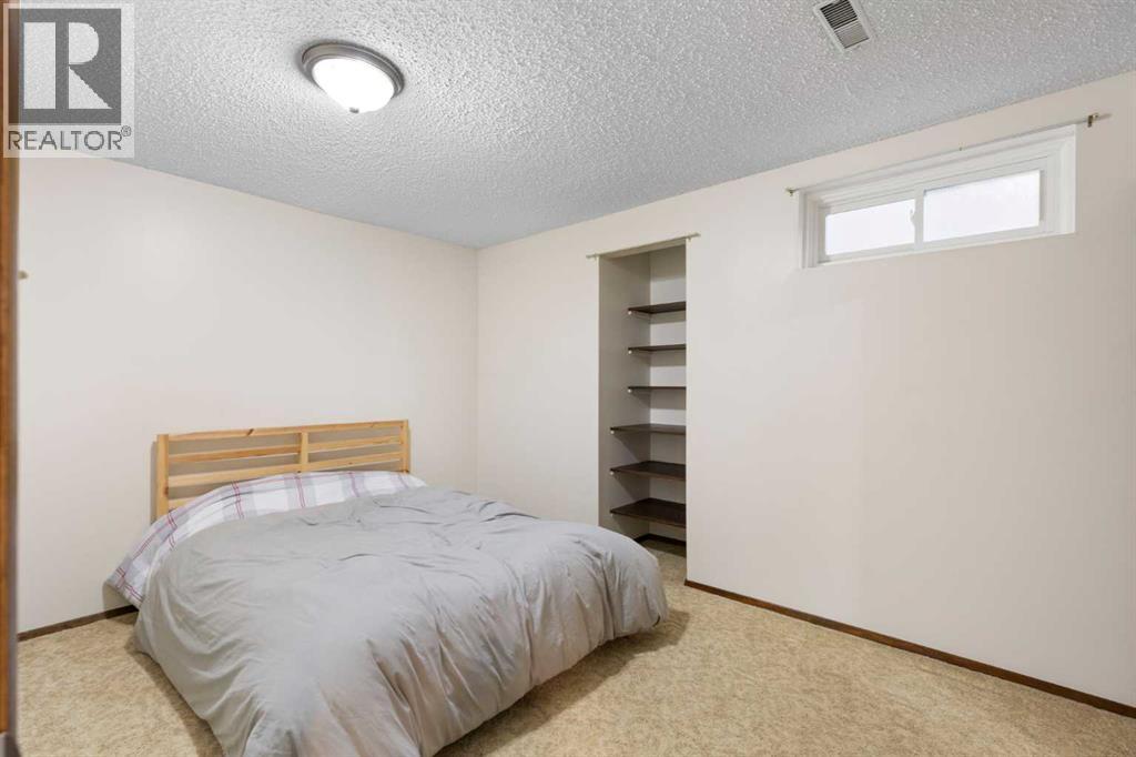 8419 Silver Springs Road NW, Calgary, Alberta  T3B 4A6 - Photo 28 - A2338586