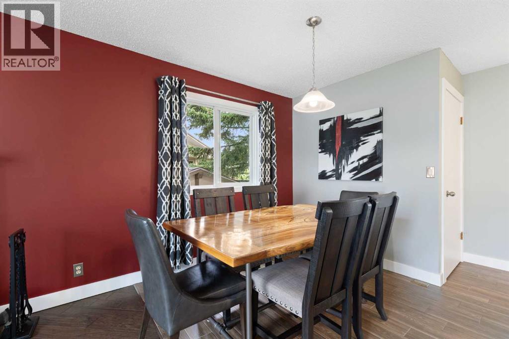 8419 Silver Springs Road NW, Calgary, Alberta  T3B 4A6 - Photo 10 - A2338586