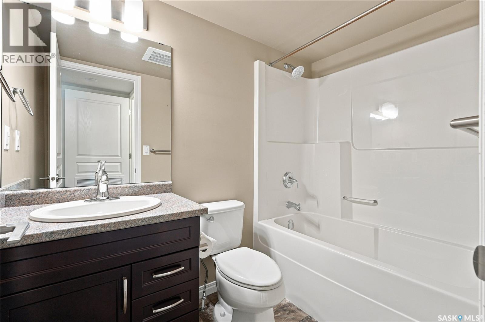 229 915 Kristjanson Road, Saskatoon, Saskatchewan  S7S 0B1 - Photo 20 - SK046225