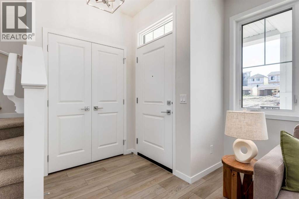 87 Bluerock Terrace SW, Calgary, Alberta  T2Y 0Y3 - Photo 3 - A2322934