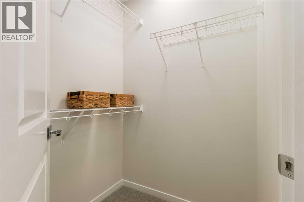 87 Bluerock Terrace SW, Calgary, Alberta  T2Y 0Y3 - Photo 33 - A2322934