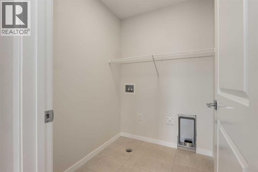 87 Bluerock Terrace SW, Calgary, Alberta  T2Y 0Y3 - Photo 37 - A2322934