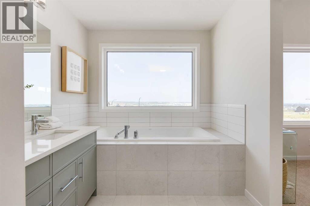 87 Bluerock Terrace SW, Calgary, Alberta  T2Y 0Y3 - Photo 31 - A2322934