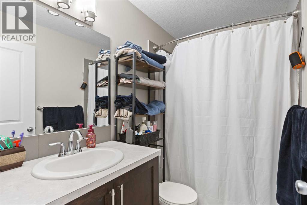 39 Brightoncrest Point SE, Calgary, Alberta  T2Z 5A6 - Photo 28 - A2338262