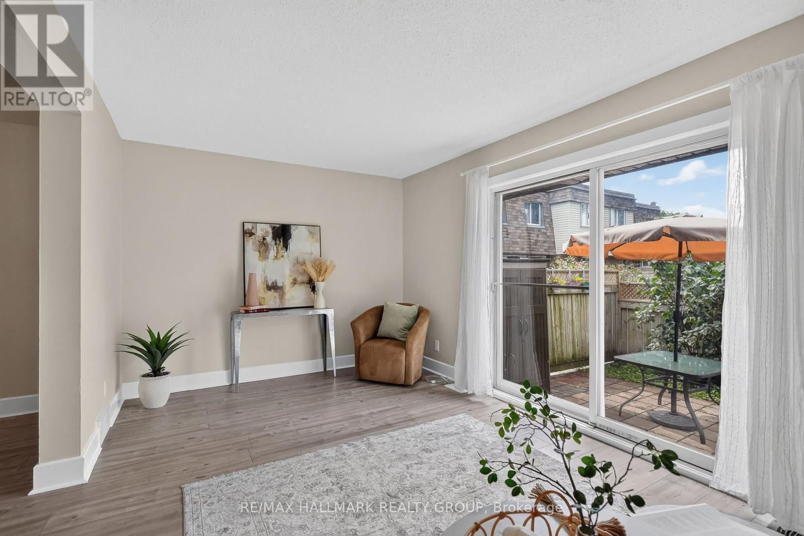 2998 Fairlea Crescent, Ottawa, Ontario  K1V 8T7 - Photo 12 - X13698292