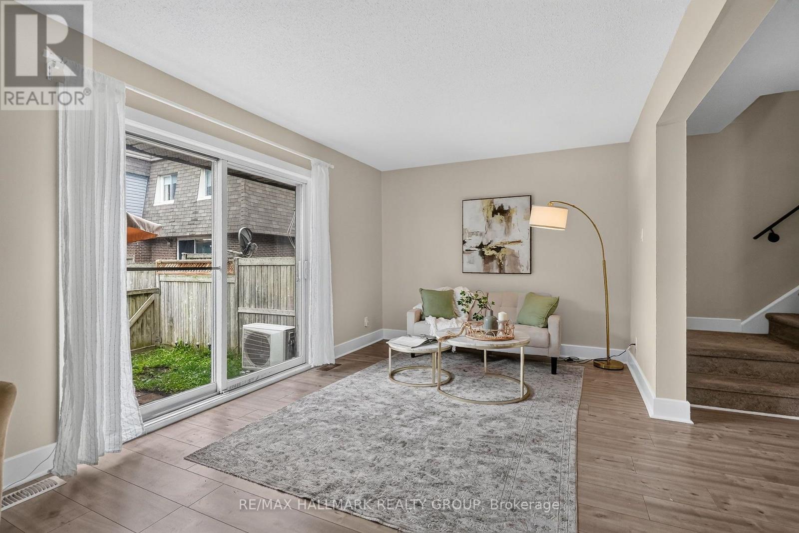2998 Fairlea Crescent, Ottawa, Ontario  K1V 8T7 - Photo 14 - X13698292
